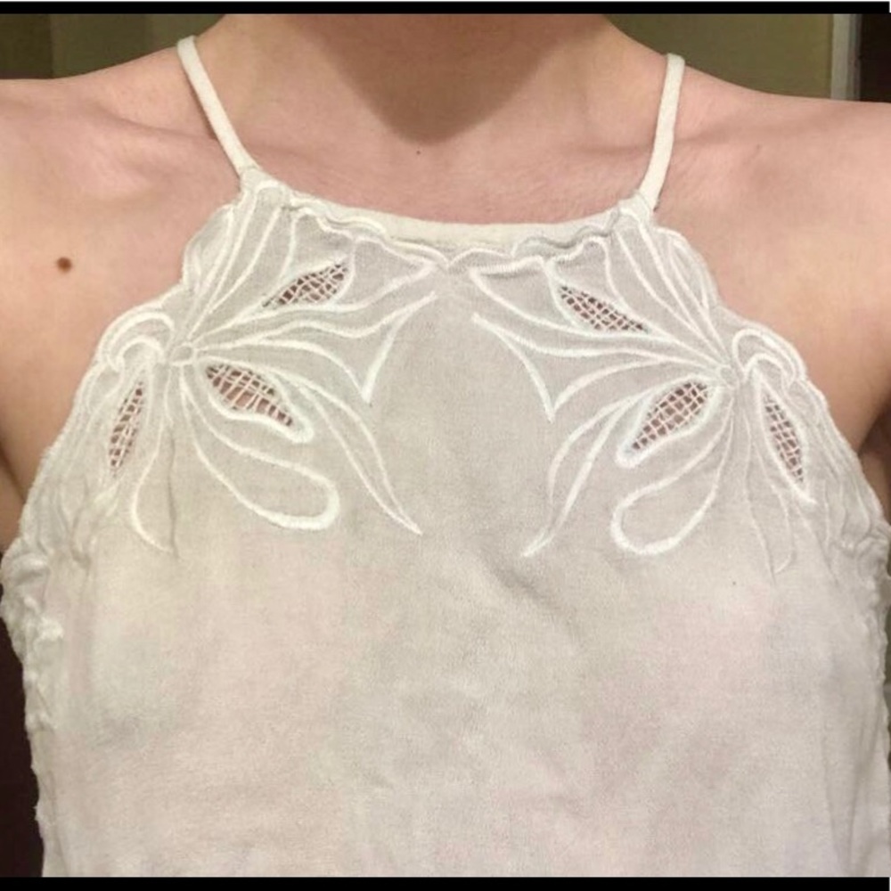 Kendal x Kylie white lace tank top - size small